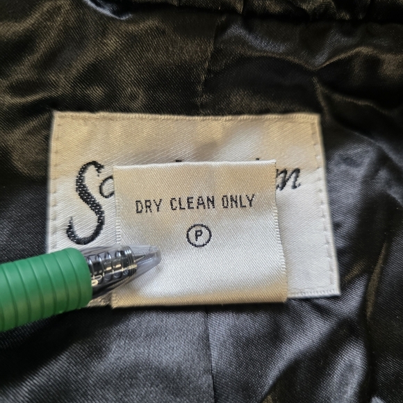 Scandinavian Faux Fur Black Cropped Jacket XL | Vintage Glam Goth Mod Retro Y2K - Picture 5 of 6